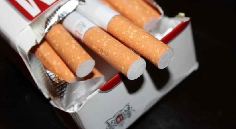 Illegális alkohol- és cigarettagyárat fedeztek fel a rendőrök Kelet-Szlovákiában