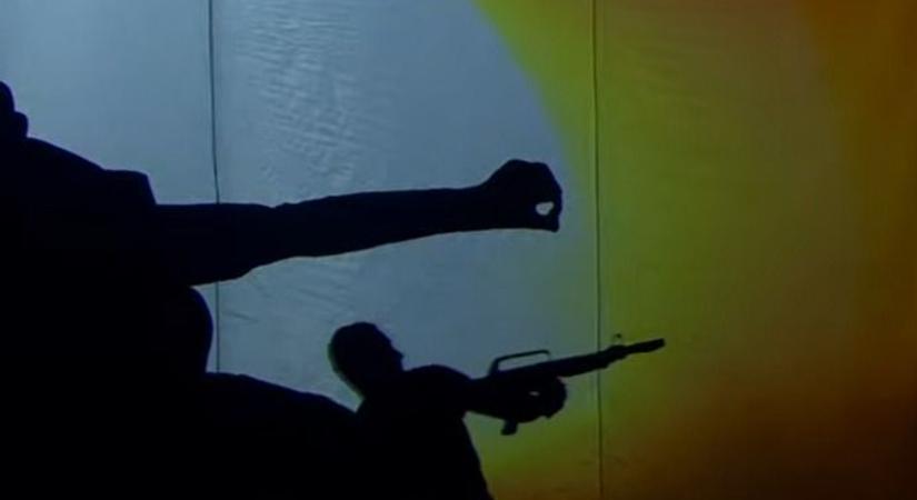 Könnyfakasztó show nyitotta meg a Háborúellenes Gyűlést Kecskeméten: Ekkora fájdalmat okoz a háború