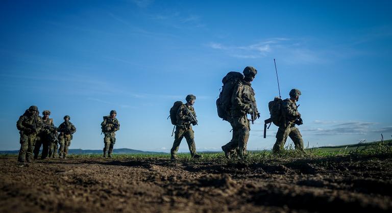 „Civilizációs pusztulás fenyegeti Európát” – Washington nemzetbiztonsági stratégiája a patrióta erőkben látja a kiutat