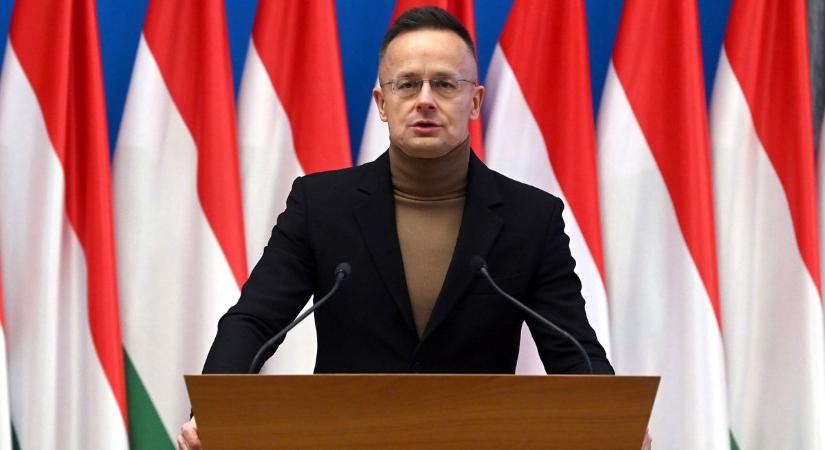 Szijjártó Péter: a nemzetközi pénzvilág képviselői a baloldalt segítik