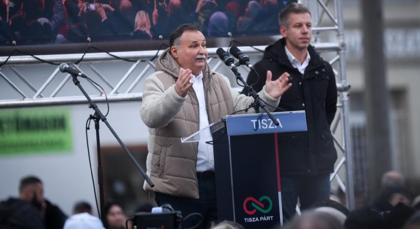 21 Kutatóközpont: a tiszás Gajdos László kétharmaddal győzne Nyíregyházán