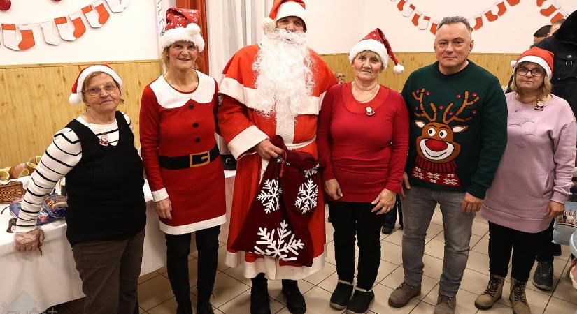 Már Pinnyéden is járt a Mikulás