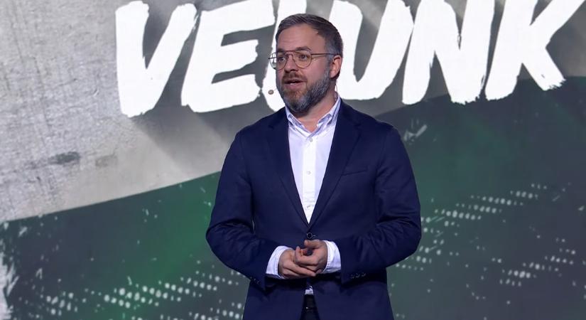 "Ez a gyerekeink és az unokáink jövőjéről szól": Orbán Balázs a Háborúellenes Gyűlésen Kecskeméten