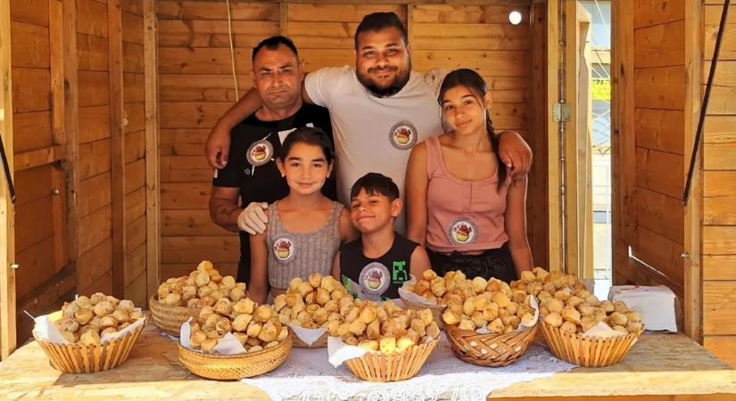 Így készül Galamb Alex ünnepi kalácsa: íme a titkos recept