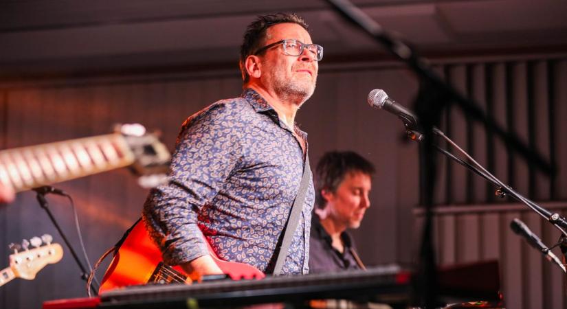 Van-e szándék? Berobbant a Kiscsillag az MMIK-ban - fotók