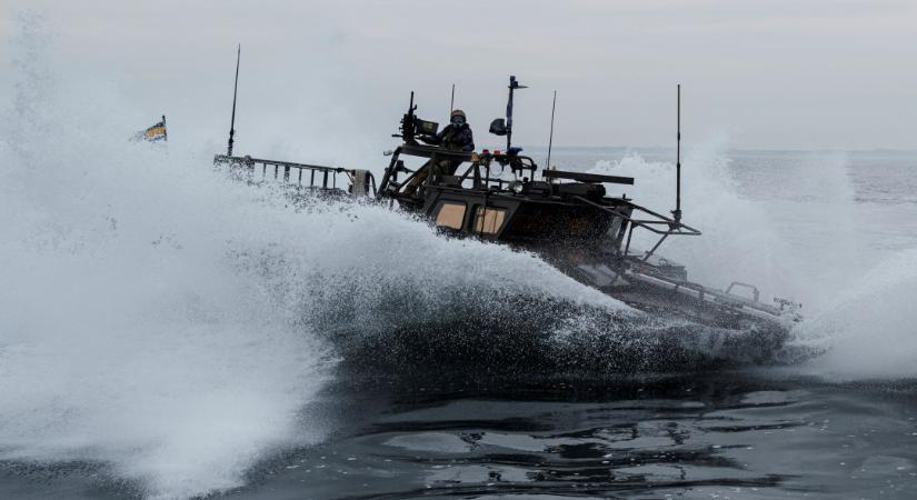 Hatalmasat bukhat Kazahsztán az ukrán dróntámadások miatt, miközben Moszkva alig érzi meg