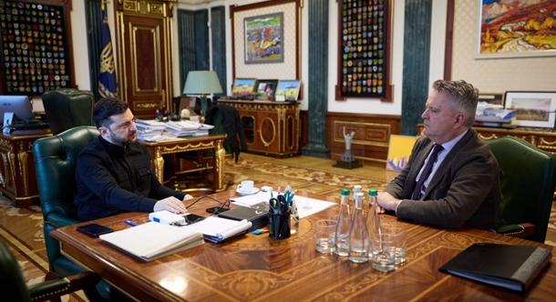 Zelenszkij: Kijev megerősíti az együttműködést partnereivel