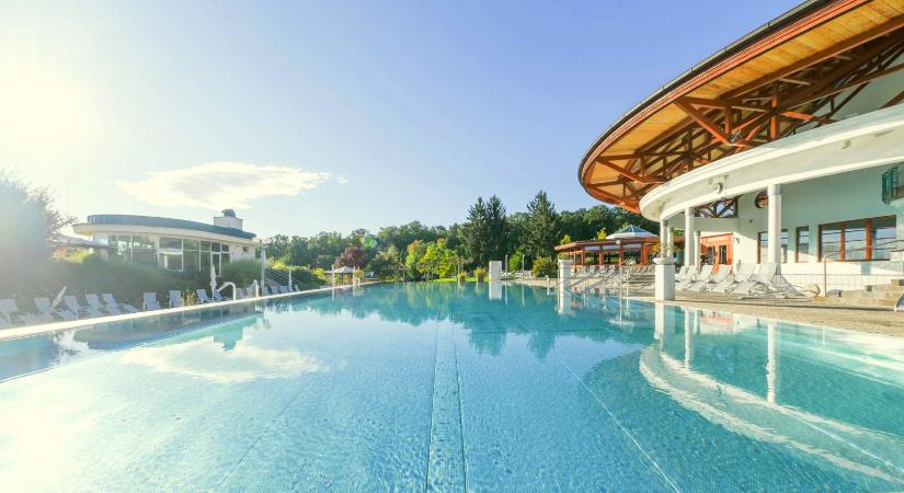 Baktériumot találtak a vízben, bezárattak egy burgenlandi termálfürdőt