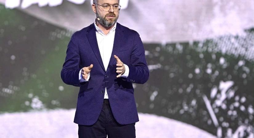 Magyarország egyedül Orbán Viktorral maradhat ki a háborúból