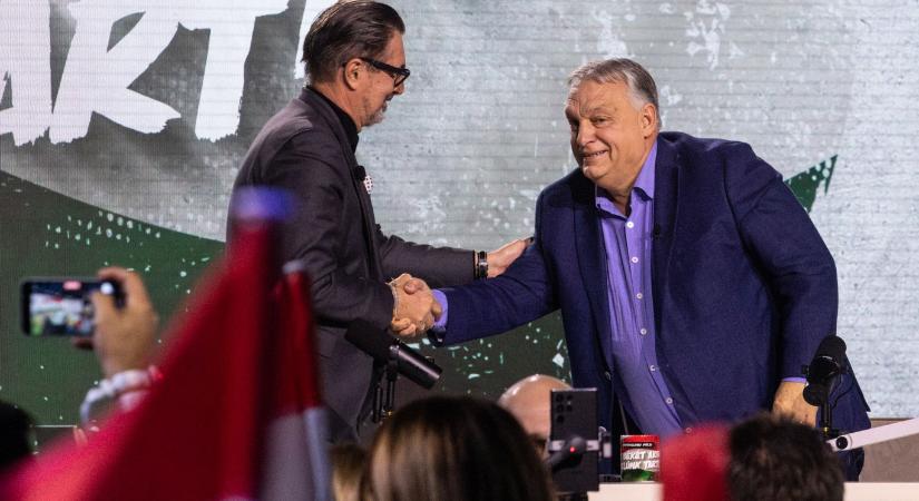 Orbán miniszterelnök Csiszár „Apukám” Jenőnek Kecskeméten: Én tudtam volna jobban is piszkálni magamat