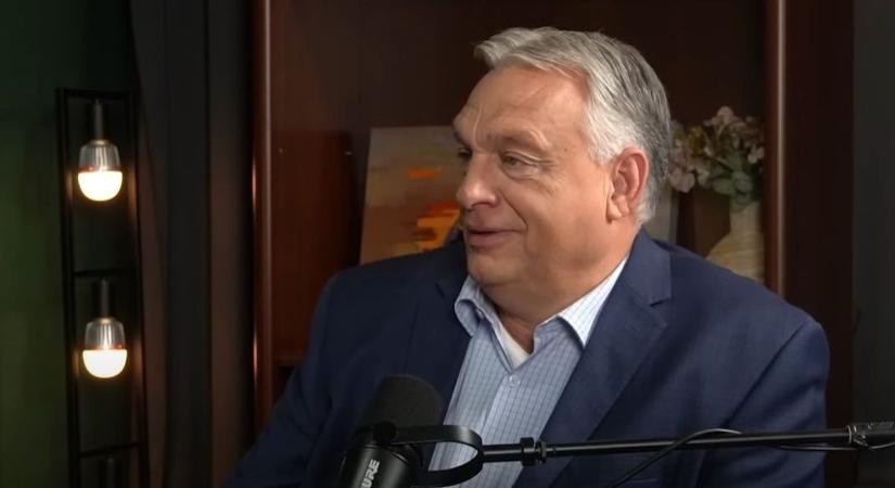 Alig szállt ki az autóból Orbán Viktor, máris fontos kérdést szegeztek neki