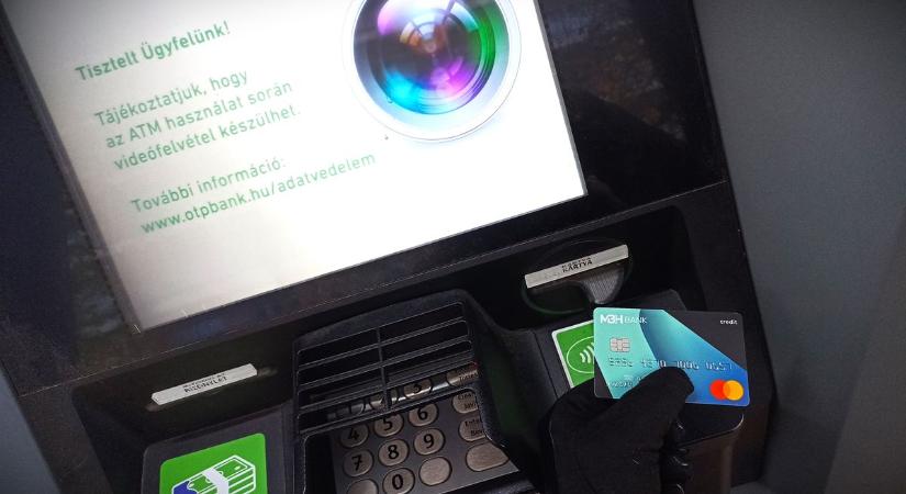Bosszantó! Neked elnyelte már az ATM a bankkártyádat? Ezt tudod tenni