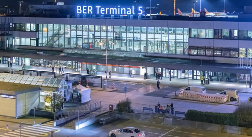 Berlin leállítaná a nemzetközi légi járatokat a vírus miatt