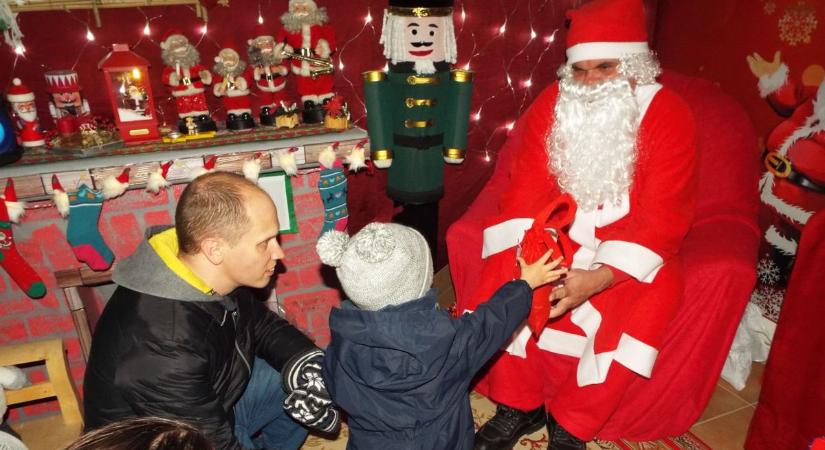 Különleges délután Ráckeresztúron a Mikulással
