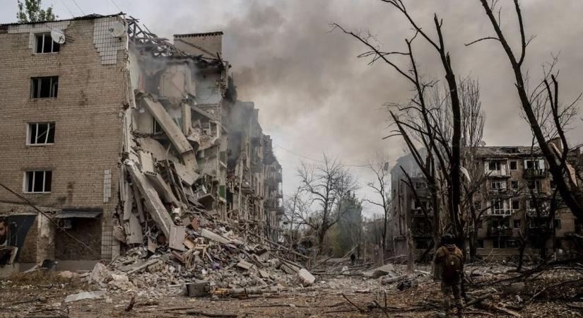 Oroszország rakéta- és dróncunamit indított Ukrajna ellen, több mint 700 eszköz indult útnak