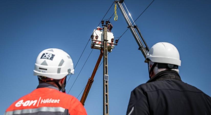 Fontos hírt közölt az ünnepek alatti tervezett áramszünetekről az E.ON