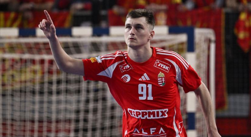 „Nagyon rossz döntés volt” – egymásnak estek a szurkolók a magyar válogatott játékosa miatt