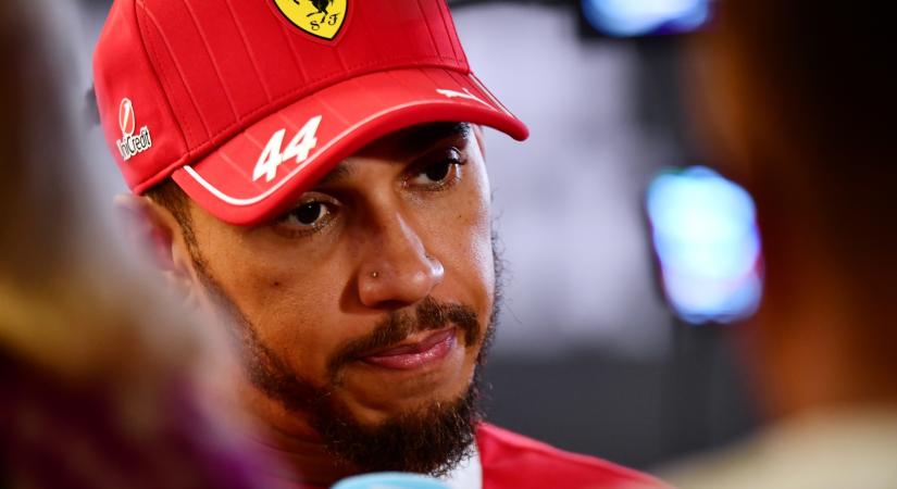 Sosem látott ferraris mélységekbe került Hamilton