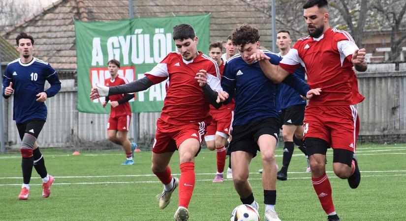 Veretlenül zárta az első napot vármegyénk válogatottja