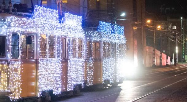 Csütörtökön megint jön a fényvillamos a 19-es vonalára