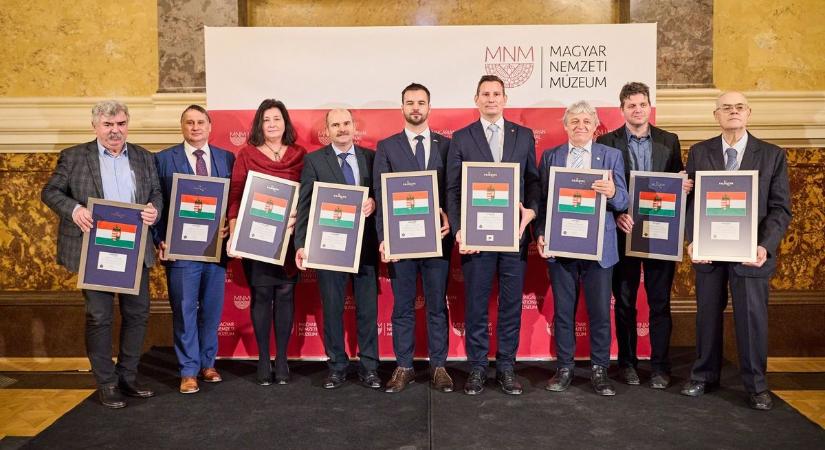 Az űrből érkezett ajándék a Kiskun Múzeumnak