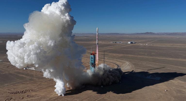 Tűzgömbként zuhant a Földre Kína első újrafelhasználható rakétája