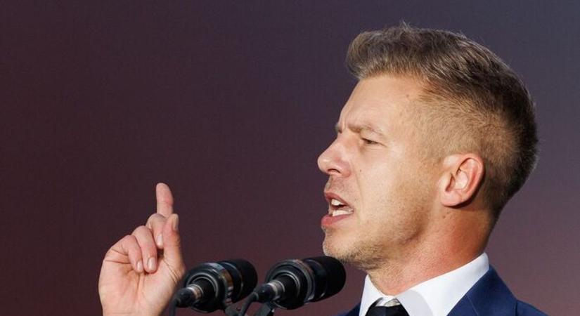 Kínosan kevesen voltak kíváncsiak Magyar Péterre, pár százan lézengtek a rendezvényén