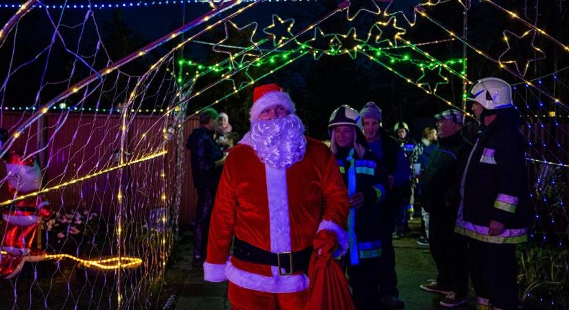 „Egy gyerek sem maradhat Mikulás nélkül” – hatodszor is óriási sikert aratott a dorozsmai civil összefogás