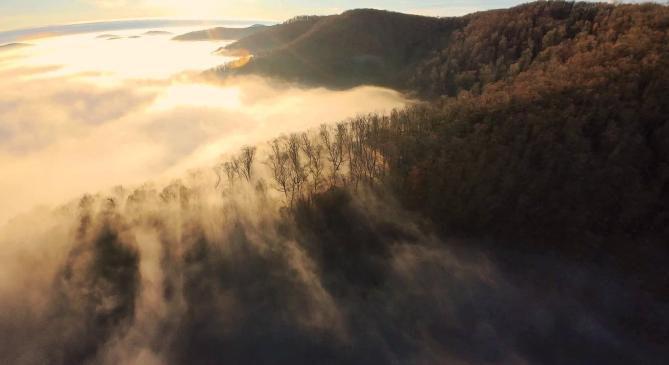 Novemberi hangulatban marad a december