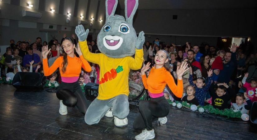 Jó bulit csinált Brandnyúl Hevesen