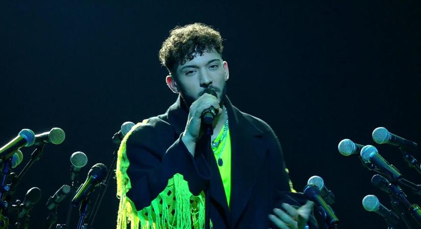 Belano az X-Faktorban: stílusos belépővel indított a Fináléban