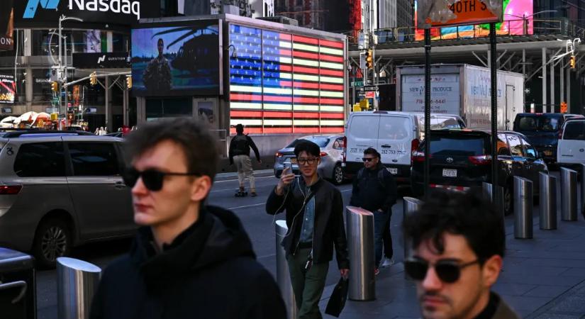 A csordaszellem egyre kockázatosabb, nem mindegy, milyen tudással fektetünk amerikai részvényekbe