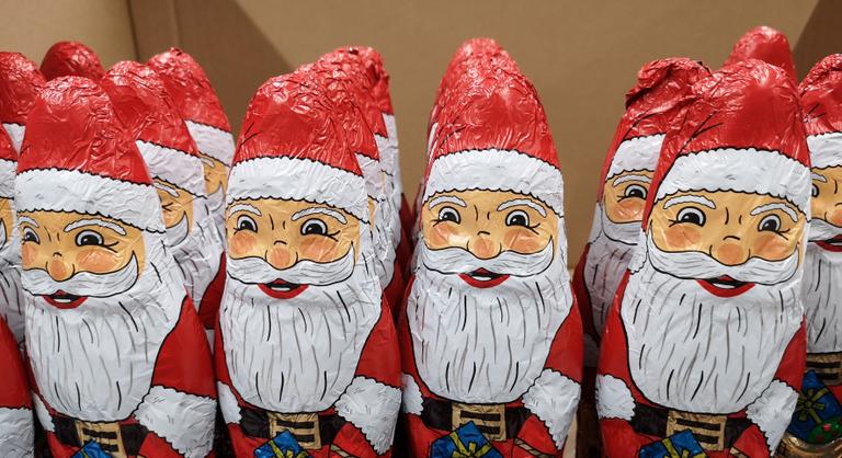 Kukacos csokimukolást kaptak a hajdúböszörményi gyerekek, sokan ettek is a lárvás édességből