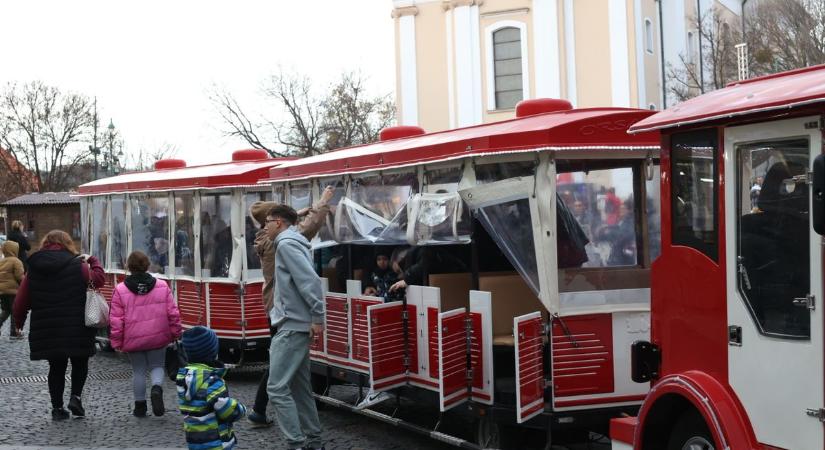 Nem akarok felülni, de nem akarok leszállni sem – Mikulás-nap gyerekszemmel