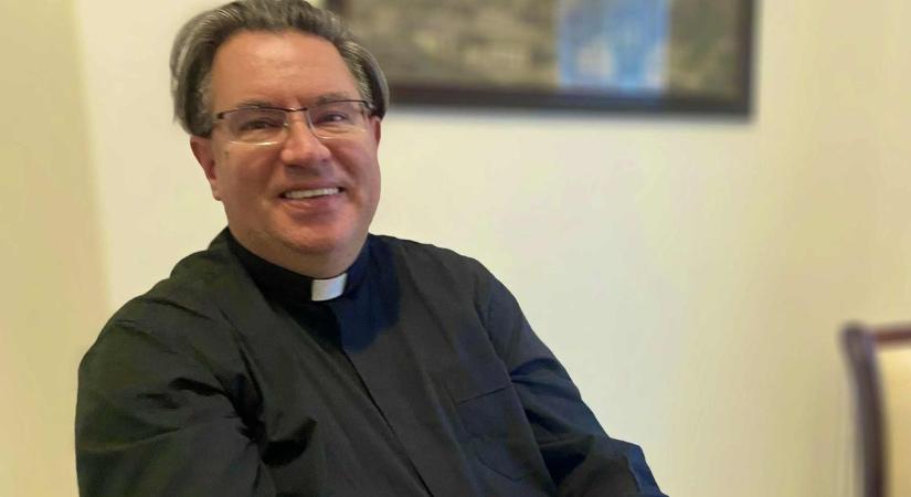 „Merjük önmagunkat ajándékká tenni” – Adventi beszélgetés Takáts István érseki általános helynök atyával