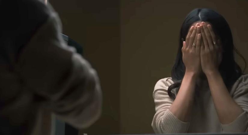 A Netflix krimi-thrillerétől az egész internet ledermedt, olyan fordulatot húz, hogy napokig nézel magad elé