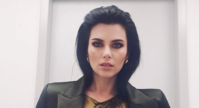 A magyar színésznő szemüveg nélkül fel sem ismerte Russell Crowe-t: „Karnyújtásnyira volt tőlem”