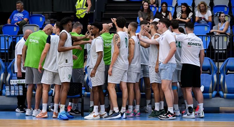 Idegenben nyertek a kosarasok