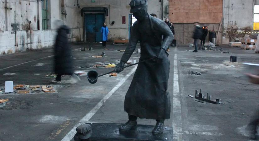 Performansz főszereplőjévé vált Kolozsvár egyik legrégebbi, lebontásra ítélt gyára