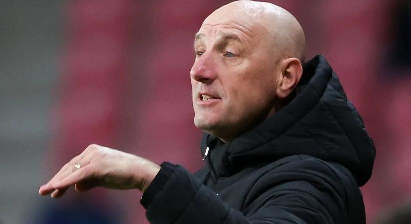 Kuttor Attila: Nem feltett kézzel lépünk pályára