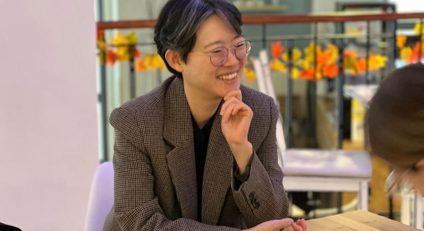 Korea tükröt tart Magyarországnak – interjú Kangyu Garam rendezővel