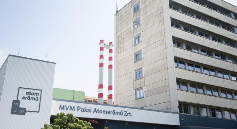 Nehézkesen, de megérkezett Oroszországból a nukleáris üzemanyag Paksra