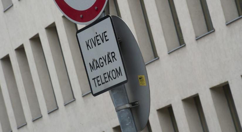 A Telekom nyilvánosságra hozott több érdekes számot a használt telefonokról