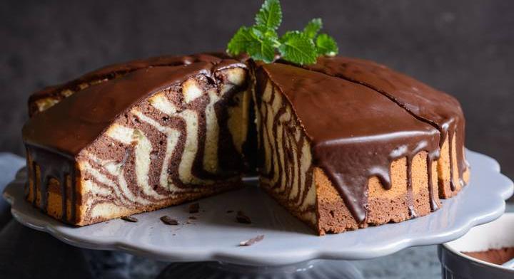 Csokimázzal bevont zebrapiskóta: álomszép és nagyon finom