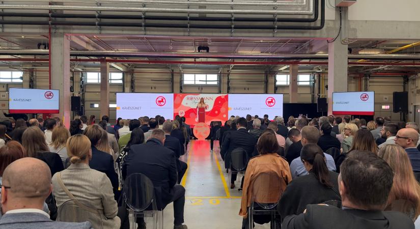Mérföldkő a beszállítói kapcsolatokban – több mint 100 partner részvételével szervezett a Rossmann Szállítói Konferenciát