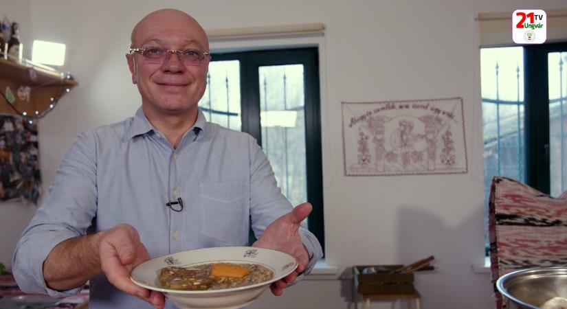 Kárpáti kulináris 207. adás – Májgaluska-leves töltelékkel (tyúkhúsleves alapon) (2025.12.07) (videó)