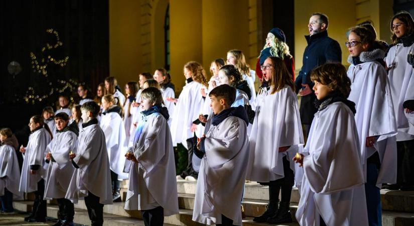 Elfeledett adventi hagyományok nyomában – különleges szokások a régi idők ünnepi várakozásából