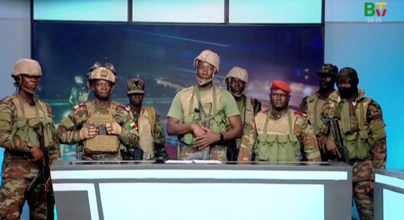 Puccsot jelentett be katonák egy csoportja Beninben