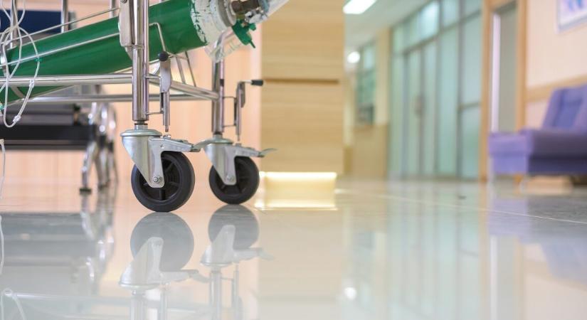 Nem értesítette a kórház a hétgyermekes apát, hogy halálos beteg – már nincs életben