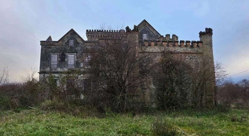 Az arisztokrácia elhagyott otthonai – három különleges kastély és kúria nyomában